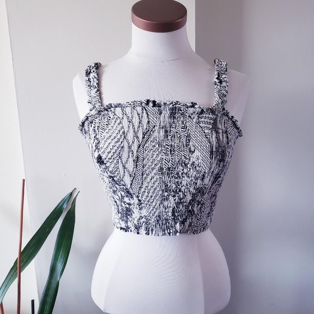 Paper Crane NWT Marled Print Crop Top - Bohemian Vibes - M